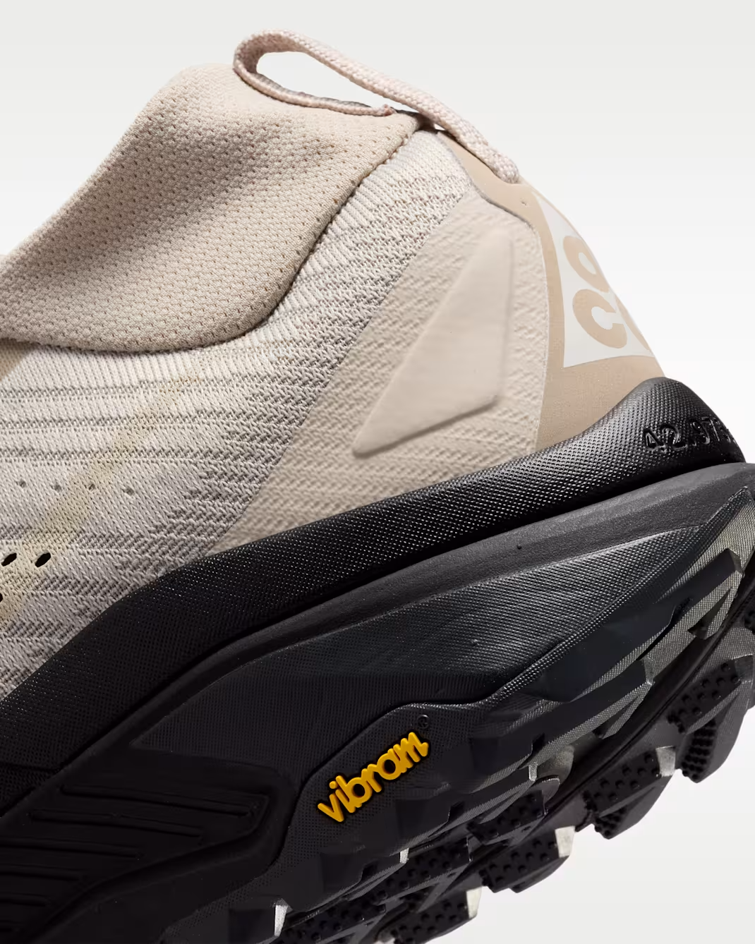 HV8113-202 Nike ACG Zegama Trail "Cream II/Black" (Men's)