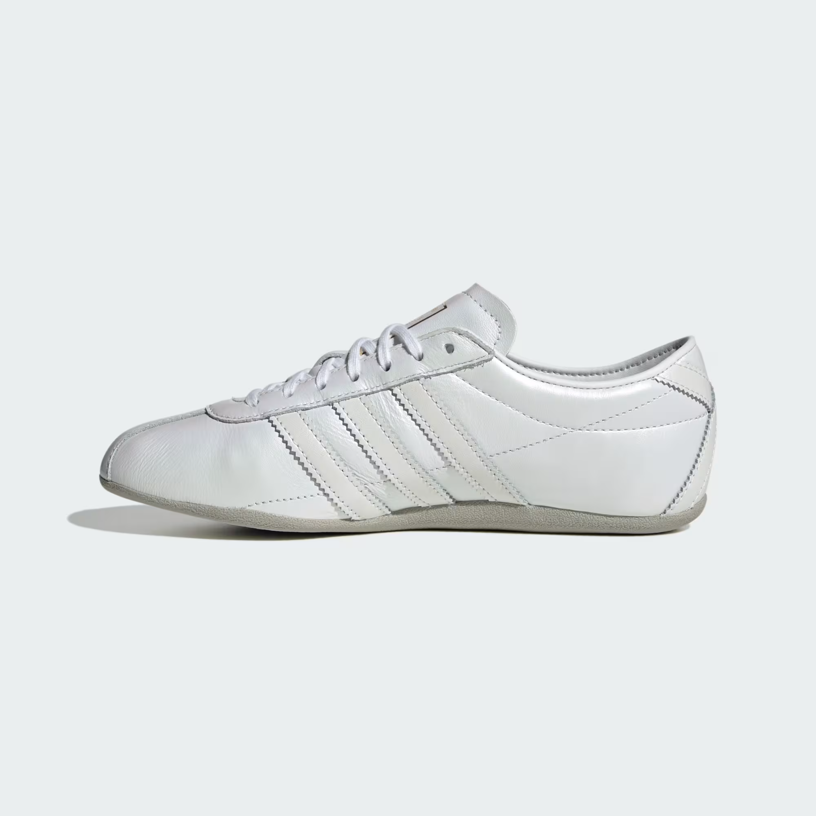 LA3433 adidas Tokyo "Cloud White/Zero Metalic/Grey Two" (Women's)