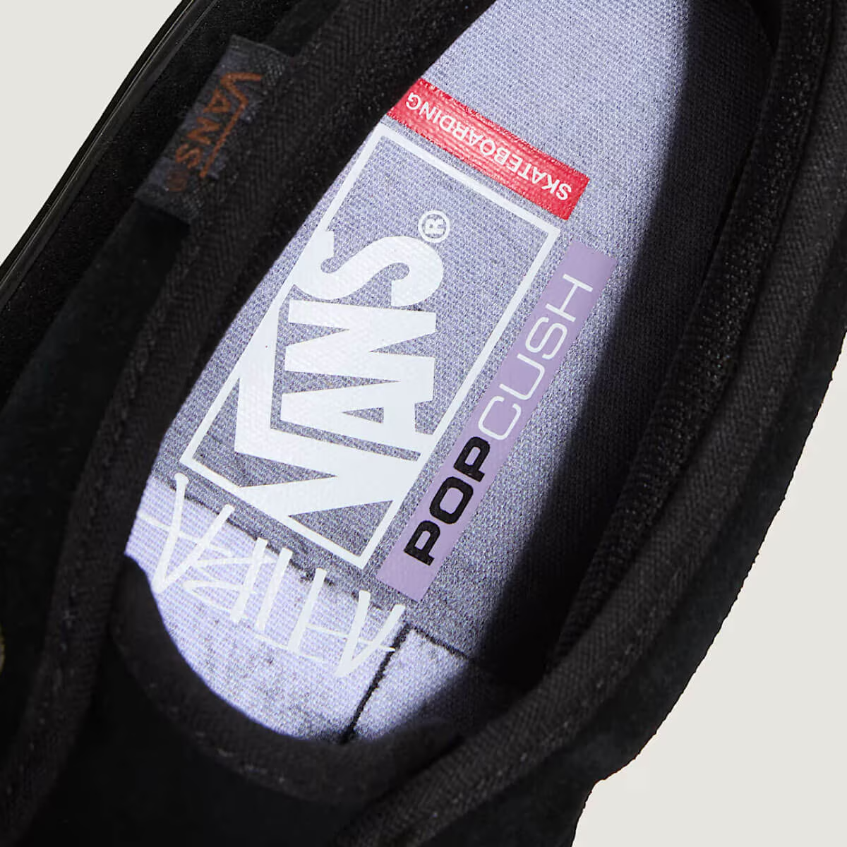 VN0A7SLZBKA Atiba Jefferson Ã Vans Skate Chukka "Black" (Men's)
