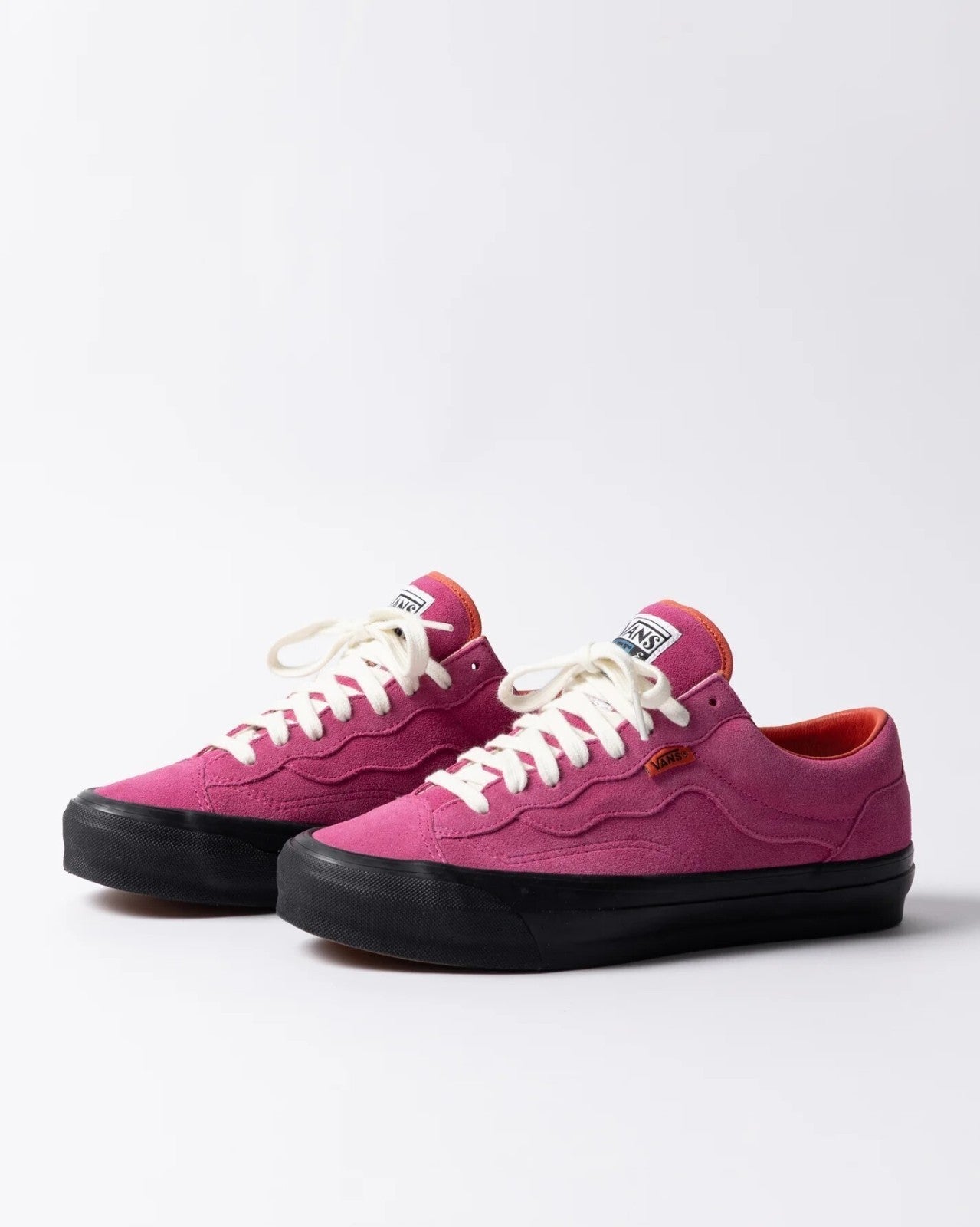 VN000Y11HFH Parra Ã OTW by Vans Old Skool 36 "Pink" (Men's)