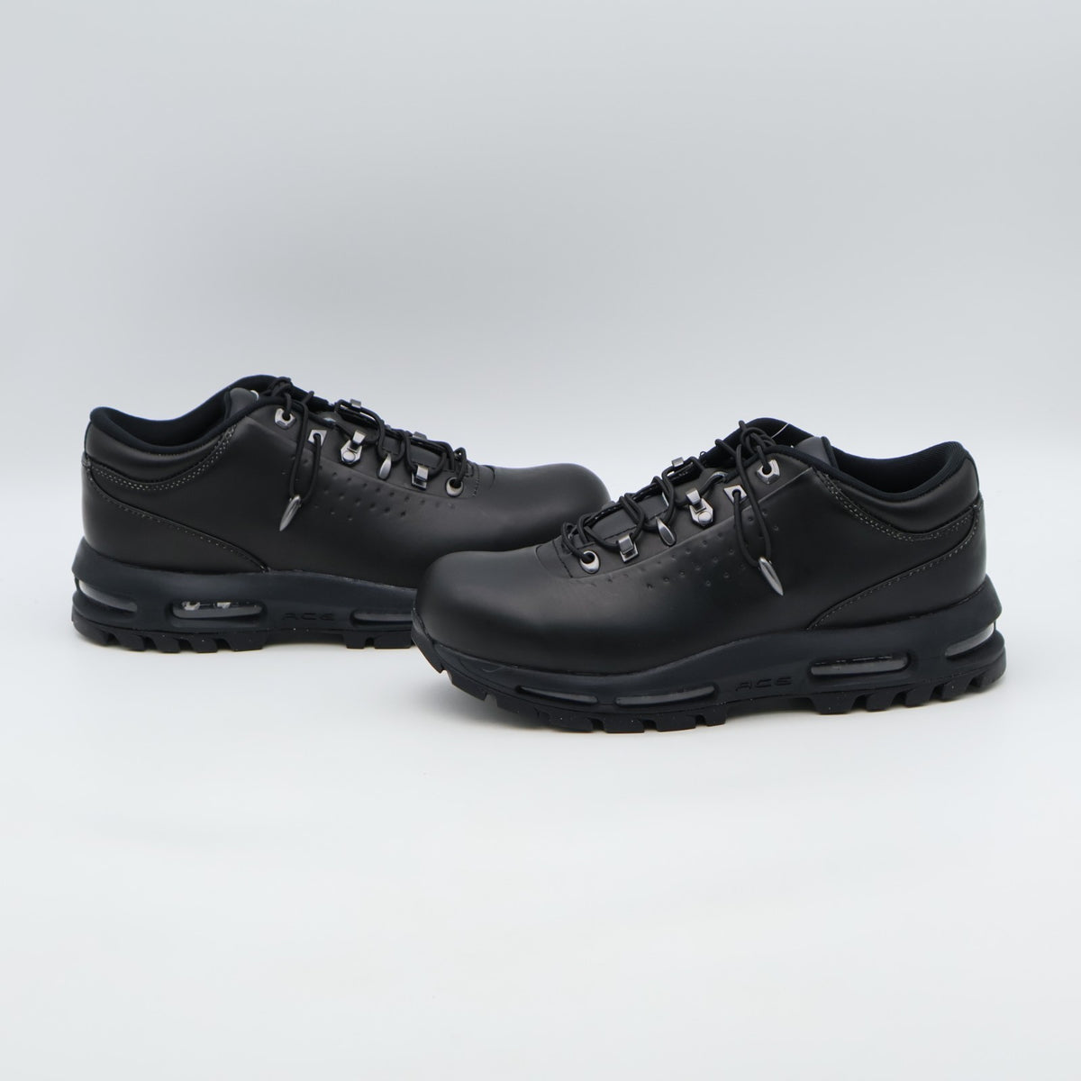 IR2173-001 Nike Air Max Goadome Low "Black" (Men's)