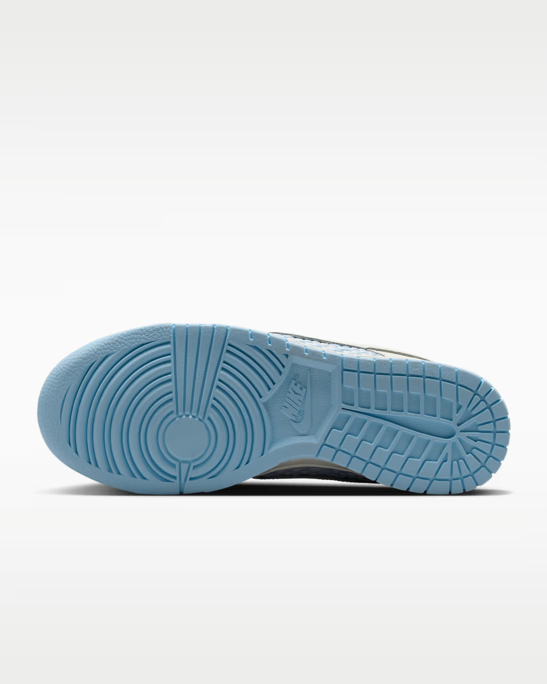 IH2476-401 Nike Dunk Low "Hydrogen Blue/Sail" (Women's)