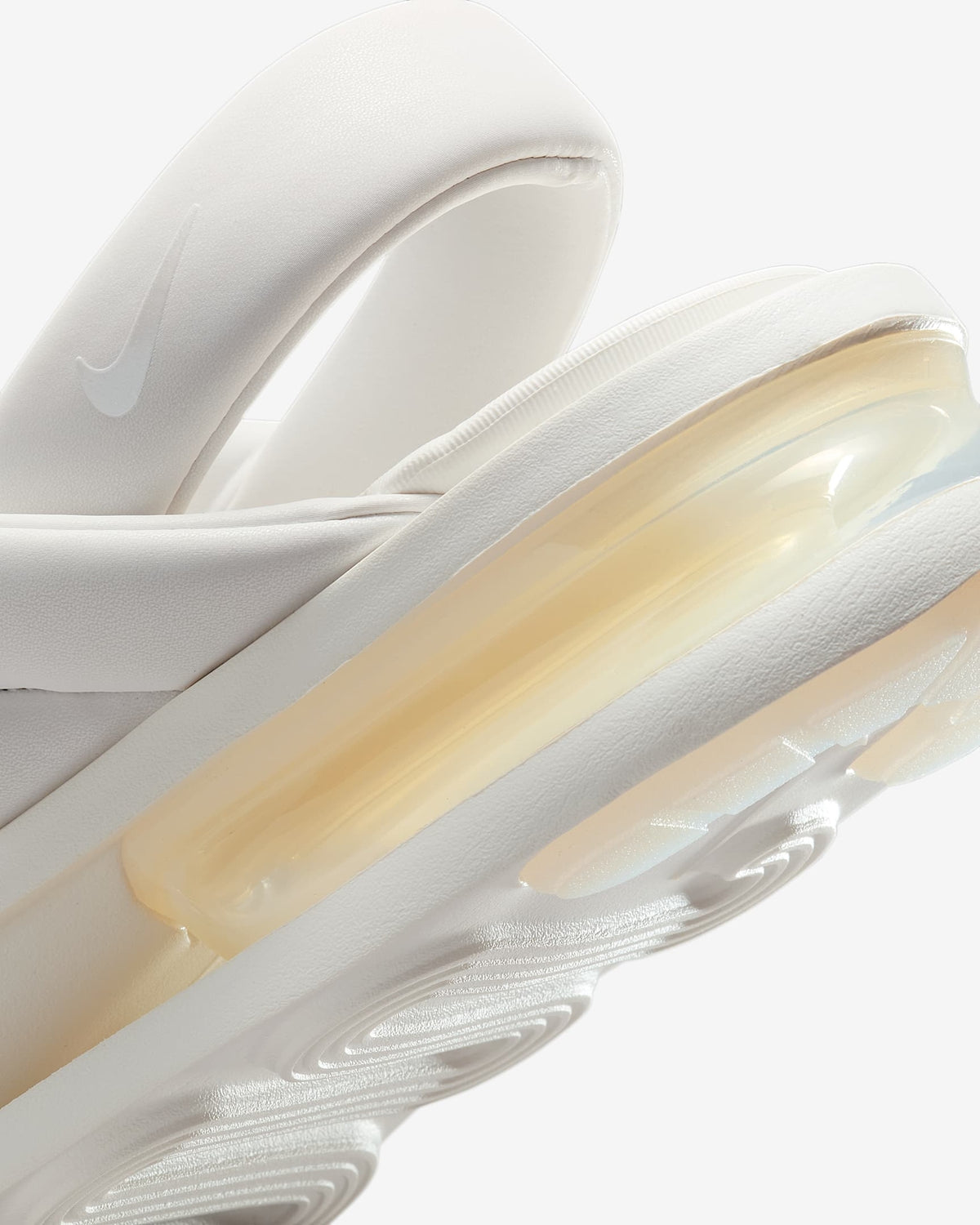 FJ5929-100 Nike Air Max Isla Summit White Phantom Summit White (Women's)