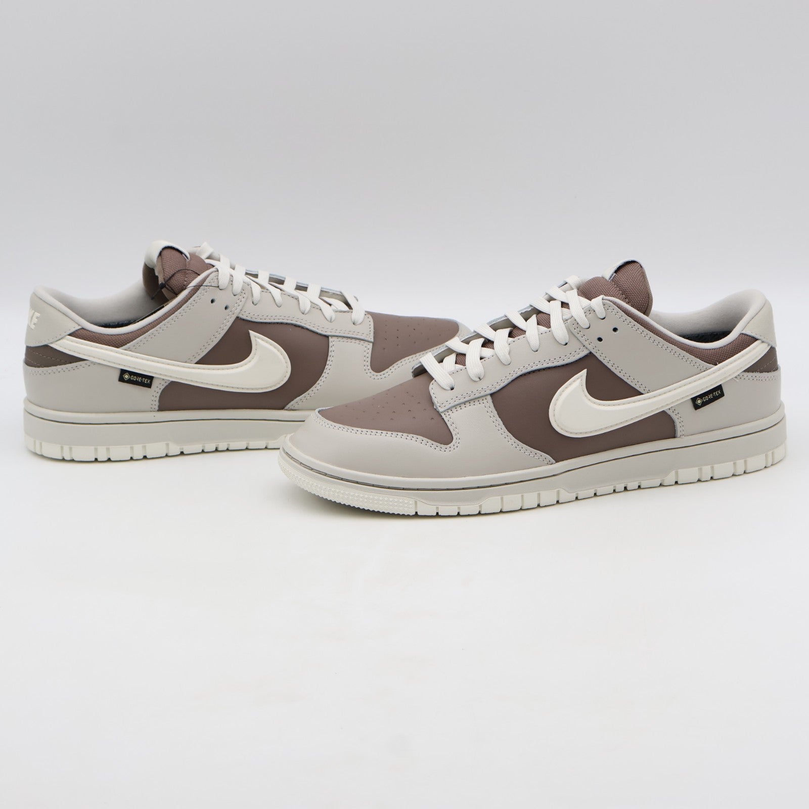 HQ2053-002 Nike Dunk Low GORE-TEX Light Bone (Men's)