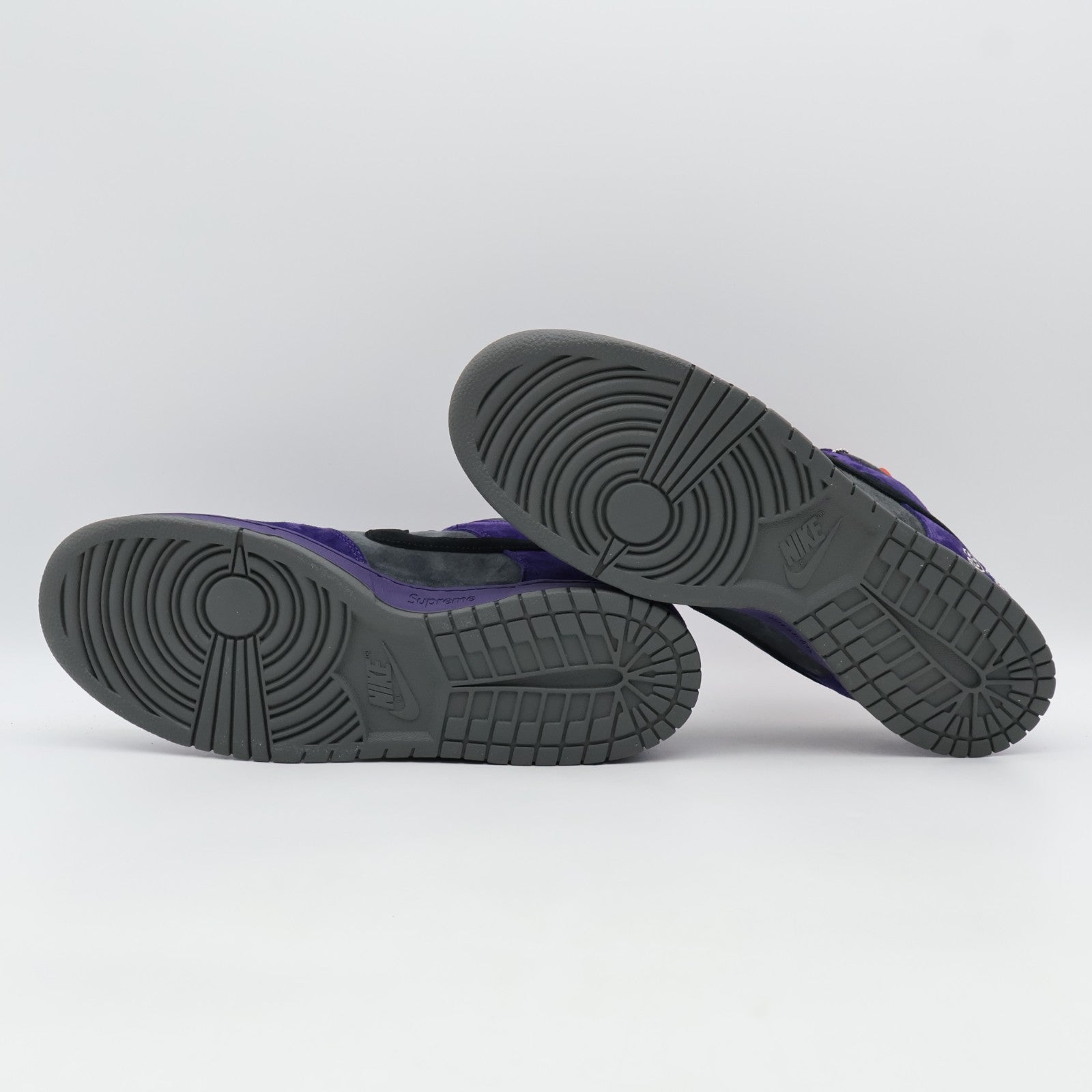 HQ8487-500 Supreme Nike SB Dunk Low Ink (Europe and the UK Exclusive) (Men's)