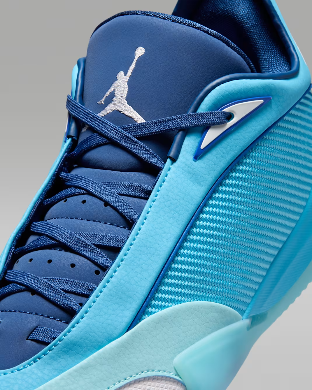 IB1154-400 Nike Jordan Triangle Baltic Blue/White (IO0424-400/IB1154-400)(Men's)