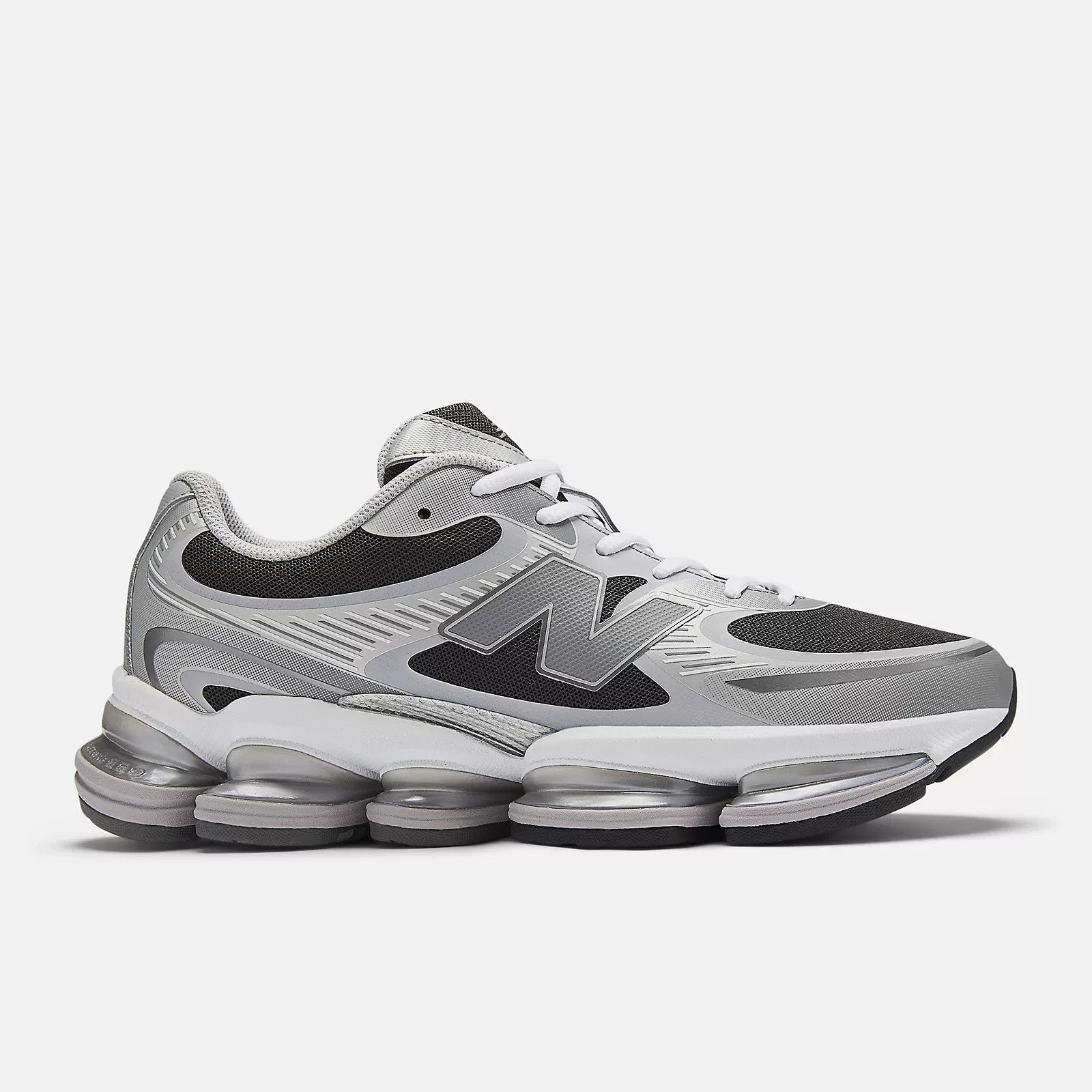 U20003OZ New Balance 2000 Silver Metallic Faded Black (Men's)