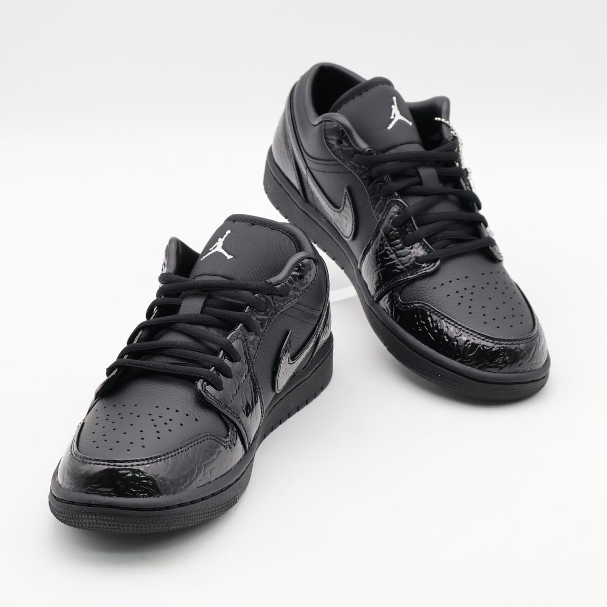 HJ7743-010 Nike WMNS Air Jordan 1 Low SE Black Croc (Women's)