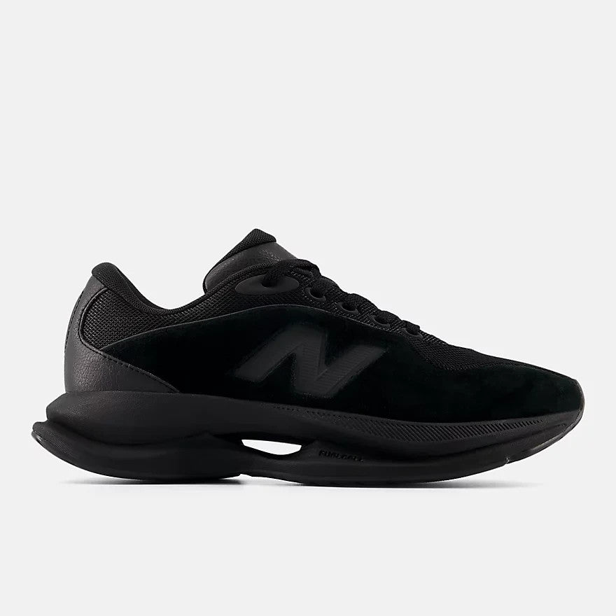 UTFOA30A New Balance 100 Black (Men's)