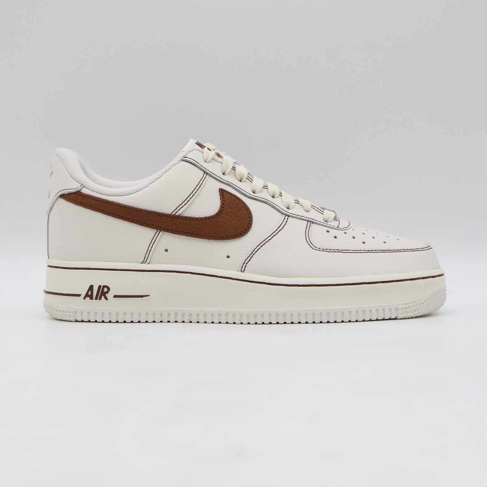 HQ2037-101 Nike Air Force 1 Low Ivory Saddle Brown (Men's)